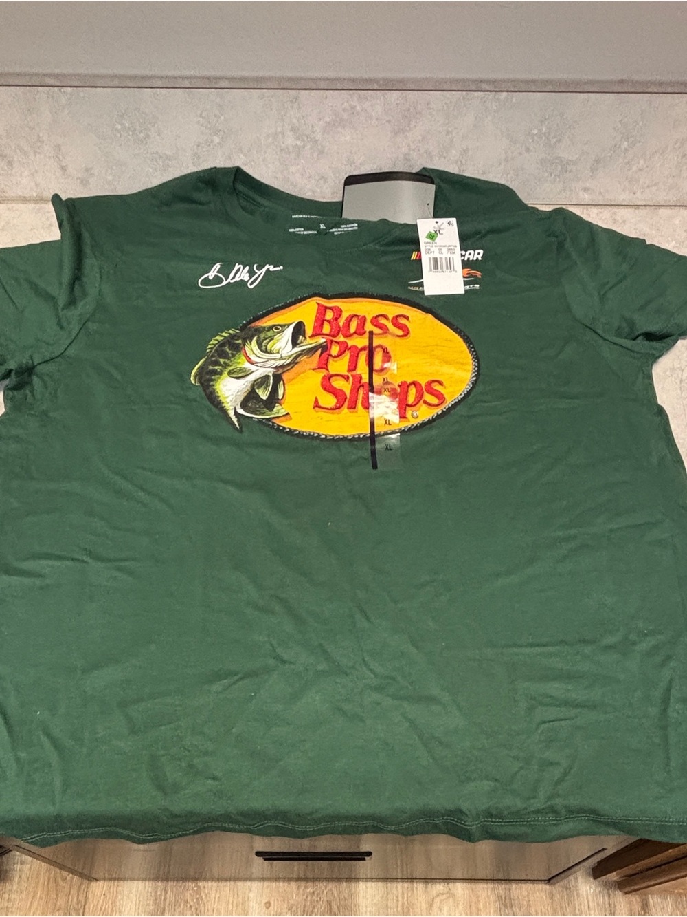 NWT Dale Earnhardt Jr Bass Pro Shops NASCAR JR Motorsports Green T-Shirt XL
